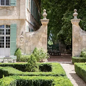 https://domaine-de-chalamon.fr-provencehotel.com